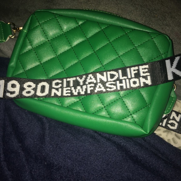 Purse - Picture 2 of 2